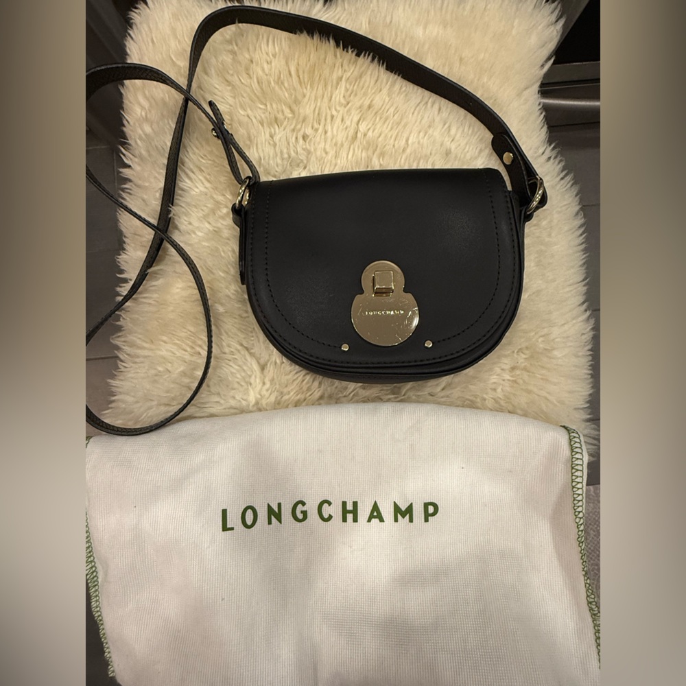 Longchamp Black leather Crossbody Bag Authentic